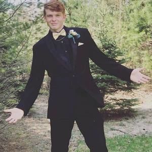 Meet your Posher, Caleb